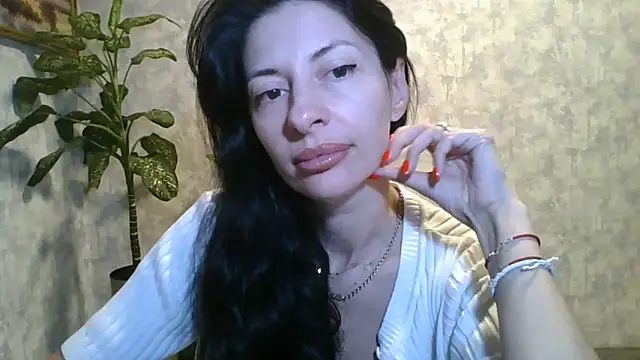 LissaBlossom online show from 06-09-26, 03:23