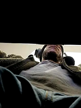 MrDaddyBbSnake online show from 02-20-25, 06:57