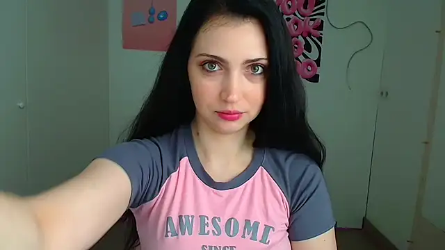Snapshot of Amalia_amor chatting on 05-15-26, 05:58 Amalia amor online show from 05-15-26, 05:58