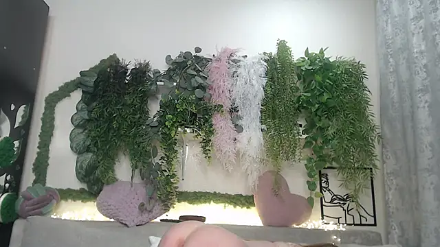 Snapshot of scyrim2 chatting on 03-11-25, 05:13 scyrim2 online show from 03-11-25, 05:13