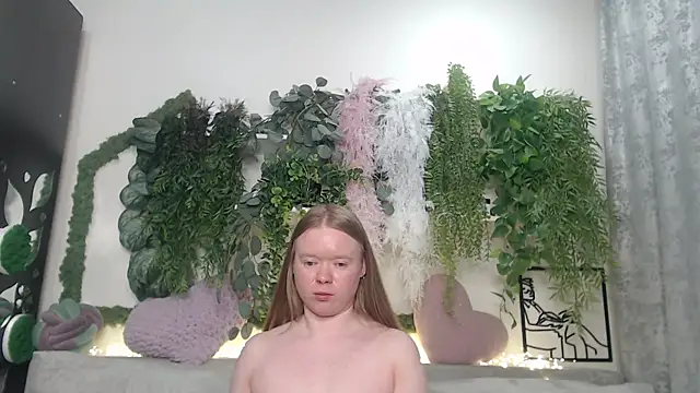 Snapshot of scyrim2 chatting on 03-13-25, 12:56 scyrim2 online show from 03-13-25, 12:56