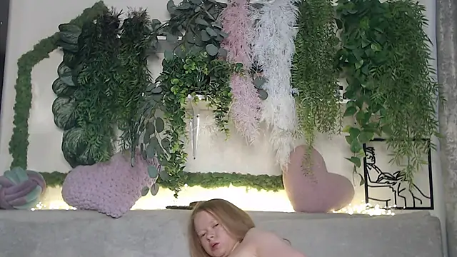 Snapshot of scyrim2 chatting on 03-14-25, 07:15 scyrim2 online show from 03-14-25, 07:15