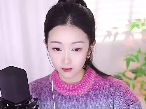 Snapshot of Muzi-sing chatting on 01-17-25, 02:39 Muzi-sing online show from 01-17-25, 02:39
