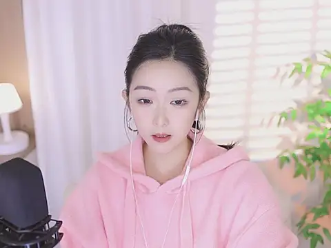 Snapshot of Muzi-sing chatting on 03-07-25, 07:30 Muzi-sing online show from 03-07-25, 07:30