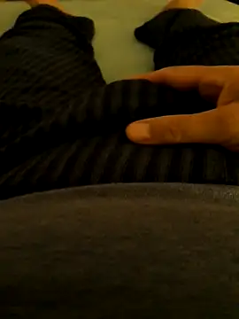 Schwach041967 online show from 10-19-25, 06:25