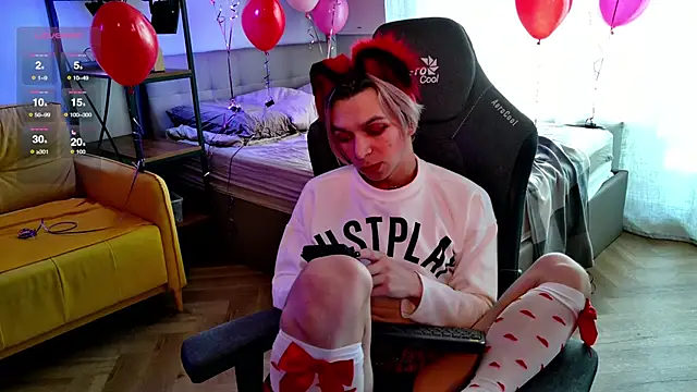 leon yuugen online show from 02-12-25, 08:16