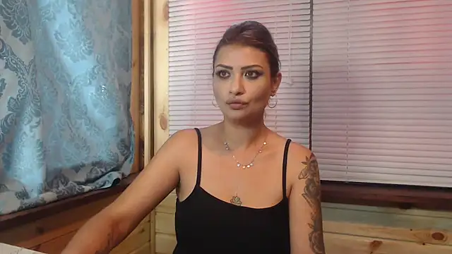 Snapshot of rosse26830 chatting on 09-09-25, 10:37 rosse26830 online show from 09-09-25, 10:37