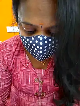Snapshot of kanikasree chatting on 01-31-25, 12:07 kanikasree online show from 01-31-25, 12:07