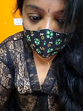 Snapshot of kanikasree chatting on 02-17-25, 02:48 kanikasree online show from 02-17-25, 02:48