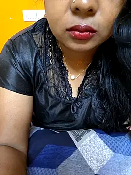 Snapshot of kanikasree chatting on 03-06-25, 06:48 kanikasree online show from 03-06-25, 06:48