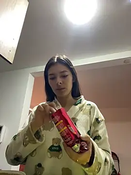 Aleska Miami online show from 04-08-26, 12:49