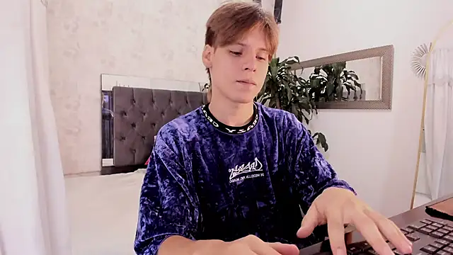 blondie lover69 online show from 10-20-25, 09:48