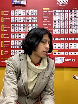 boysLittle online show from 09-23-25, 11:52