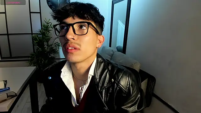 tim  fox online show from 10-18-25, 11:55