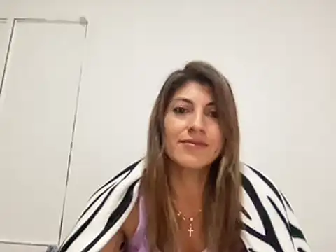 Snapshot of LunaBeya chatting on 02-26-25, 09:58 LunaBeya online show from 02-26-25, 09:58