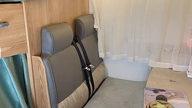 muyan 00 online show from 11-26-25, 01:56