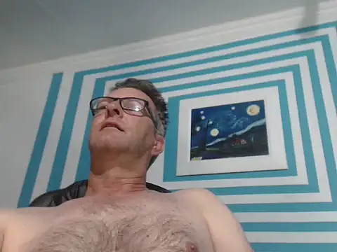 Snapshot of itsmeyes69 chatting on 10-14-25, 08:20 itsmeyes69 online show from 10-14-25, 08:20