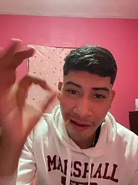 emmarod18 online show from 12-22-25, 06:21