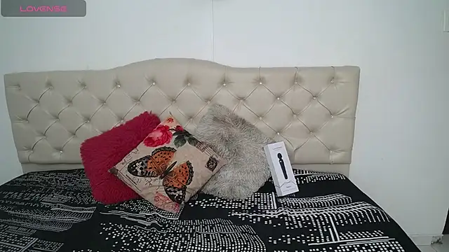 Maylin horny19 online show from 01-10-26, 07:15