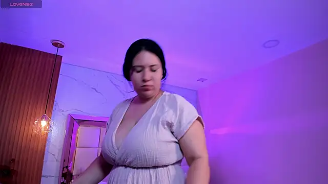 zoes milee online show from 03-03-26, 11:27