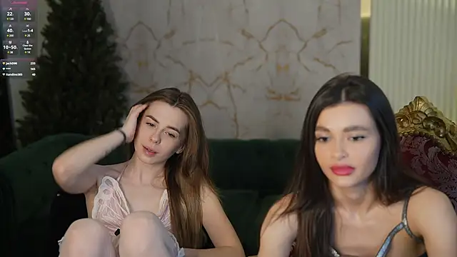 Snapshot of Lika_Secret_ chatting on 01-30-25, 02:06 Lika Secret online show from 01-30-25, 02:06