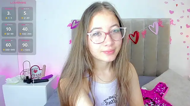 Dahlia Rousse online show from 02-15-25, 02:00