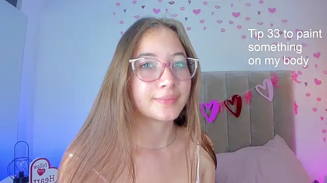 Dahlia Rousse online show from 03-20-25, 06:41