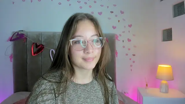 Dahlia Rousse online show from 03-22-25, 09:53