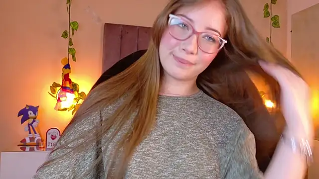 Dahlia Rousse online show from 06-24-26, 06:12