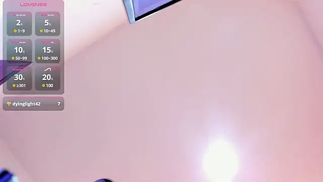 Elise-Leyton online show from 02-01-25, 10:44