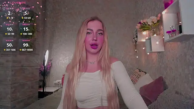 Mika Rayy online show from 11-16-25, 11:43