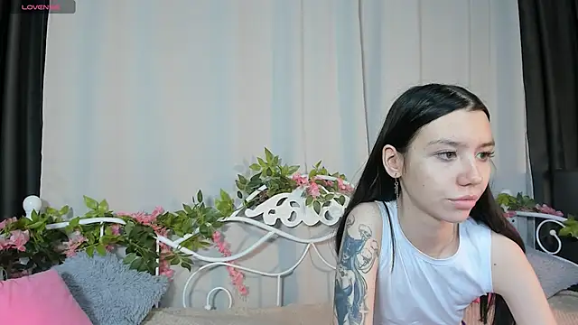 Amelia skyy online show from 03-11-26, 04:40