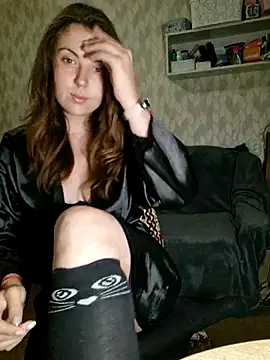 Snapshot of Melenka chatting on 05-30-26, 12:08 Melenka online show from 05-30-26, 12:08