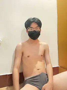 Snapshot of yfx468 chatting on 10-11-25, 02:15 yfx468 online show from 10-11-25, 02:15