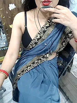 Snapshot of sexxy_shruti chatting on 09-29-25, 07:30 sexxy shruti online show from 09-29-25, 07:30