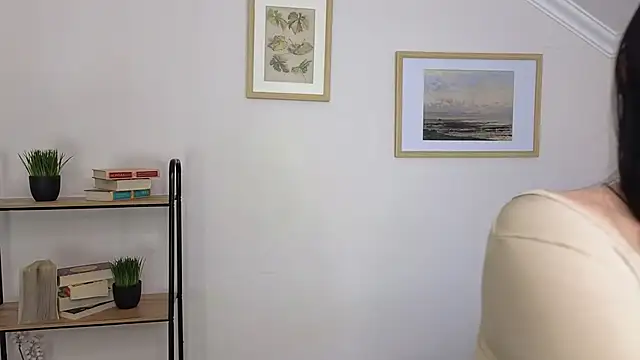 Snapshot of Bonnie_White chatting on 02-09-25, 07:16 Bonnie White online show from 02-09-25, 07:16