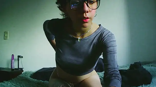 Snapshot of w4xxita chatting on 05-26-26, 07:43 w4xxita online show from 05-26-26, 07:43
