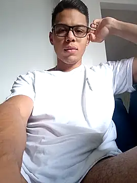 HornyTiger744 online show from 03-25-26, 07:20