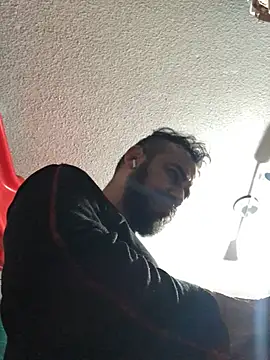 leonardohot1987 online show from 01-21-25, 05:16