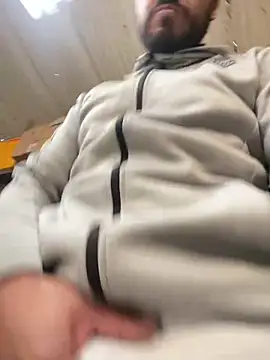 leonardohot1987 online show from 03-07-25, 07:05