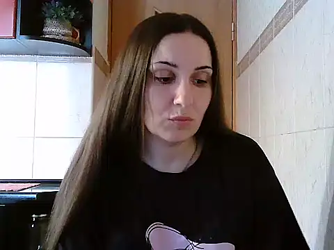 Yuliia30 online show from 06-08-26, 12:27