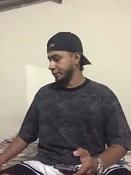 Snapshot of Danger27 chatting on 01-10-25, 04:12 Danger27 online show from 01-10-25, 04:12