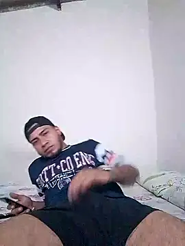 Snapshot of Danger27 chatting on 03-22-25, 10:26 Danger27 online show from 03-22-25, 10:26