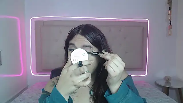 kathepickmanx online show from 10-25-25, 03:36