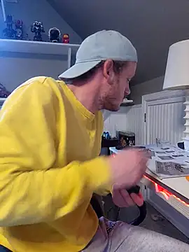 SoxxyNsh online show from 11-21-25, 04:16