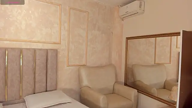 LilaBeily online show from 02-06-25, 08:34