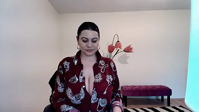 Snapshot of VixenVibesX chatting on 05-09-26, 11:37 VixenVibesX online show from 05-09-26, 11:37