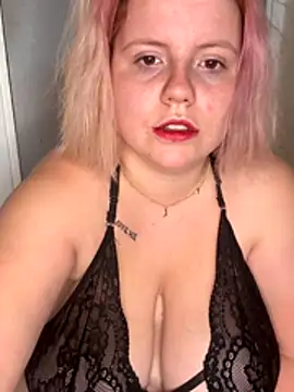 Lacoquinedu636 online show from 11-19-25, 02:17