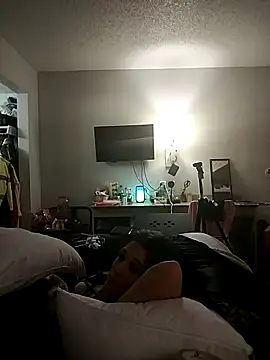 AQuickPhyx online show from 02-23-25, 04:46