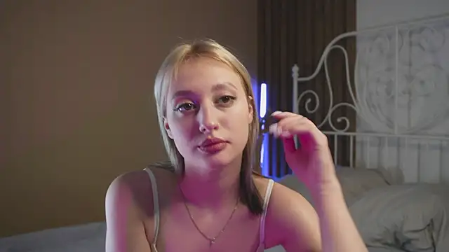 Snapshot of milasmiu chatting on 01-25-25, 03:41 milasmiu online show from 01-25-25, 03:41